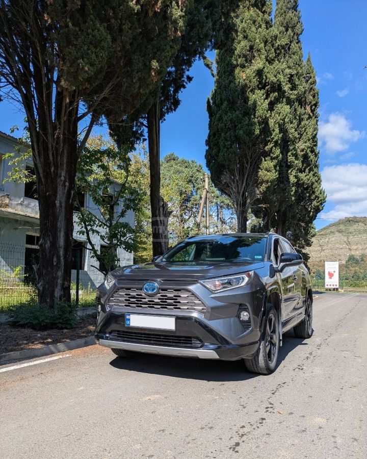 Toyota Rav 4 - фото 2