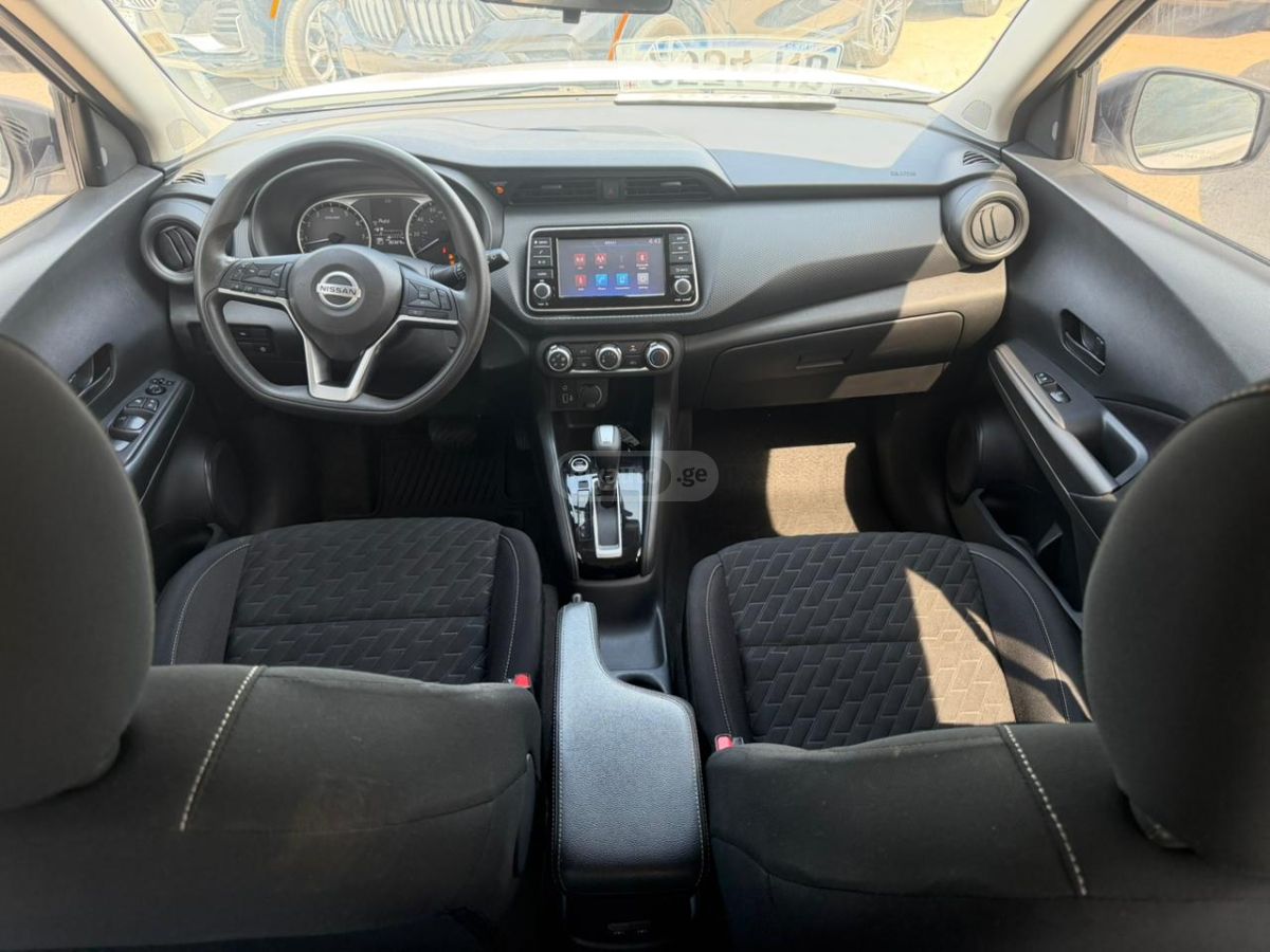 Nissan Kicks - фото 5