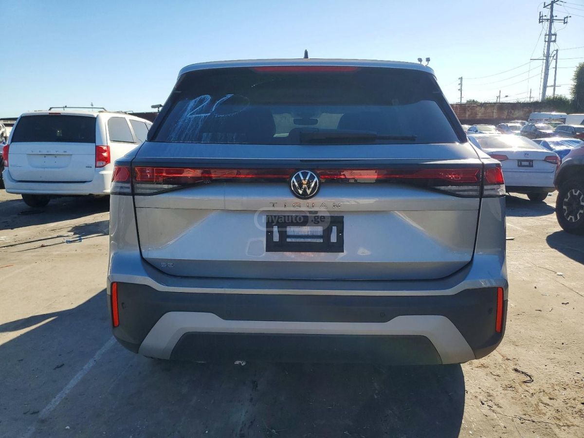 Volkswagen Tiguan 2025 — миниатюра 9