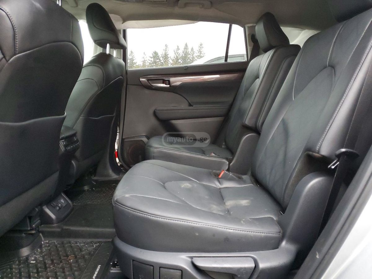 Toyota Highlander 2025 — миниатюра 11