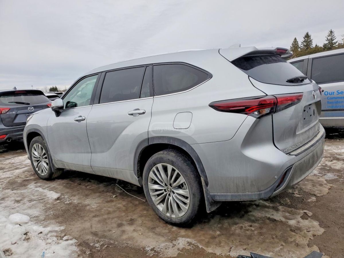 Toyota Highlander 2025 — миниатюра 2