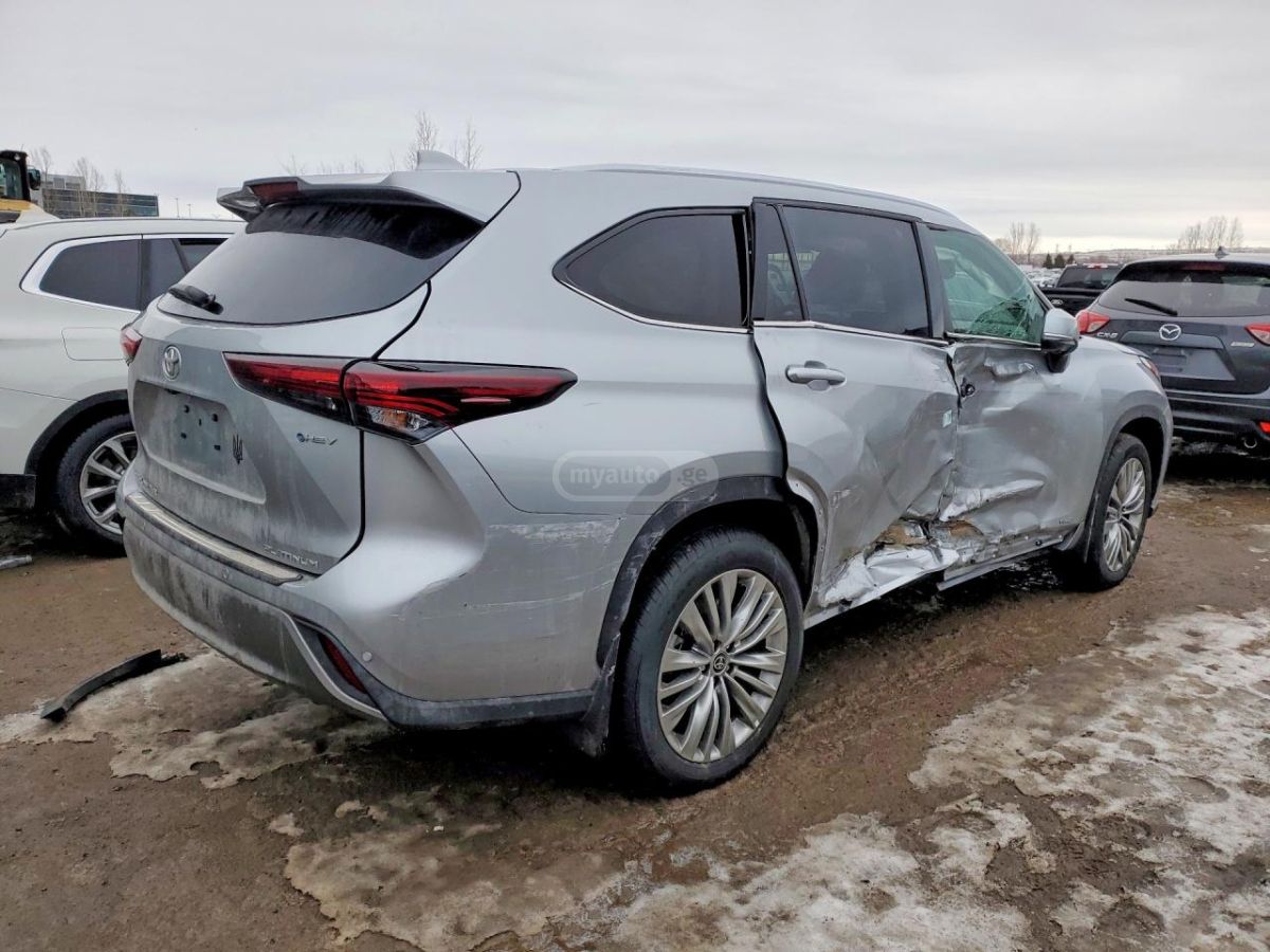 Toyota Highlander 2025 — миниатюра 3