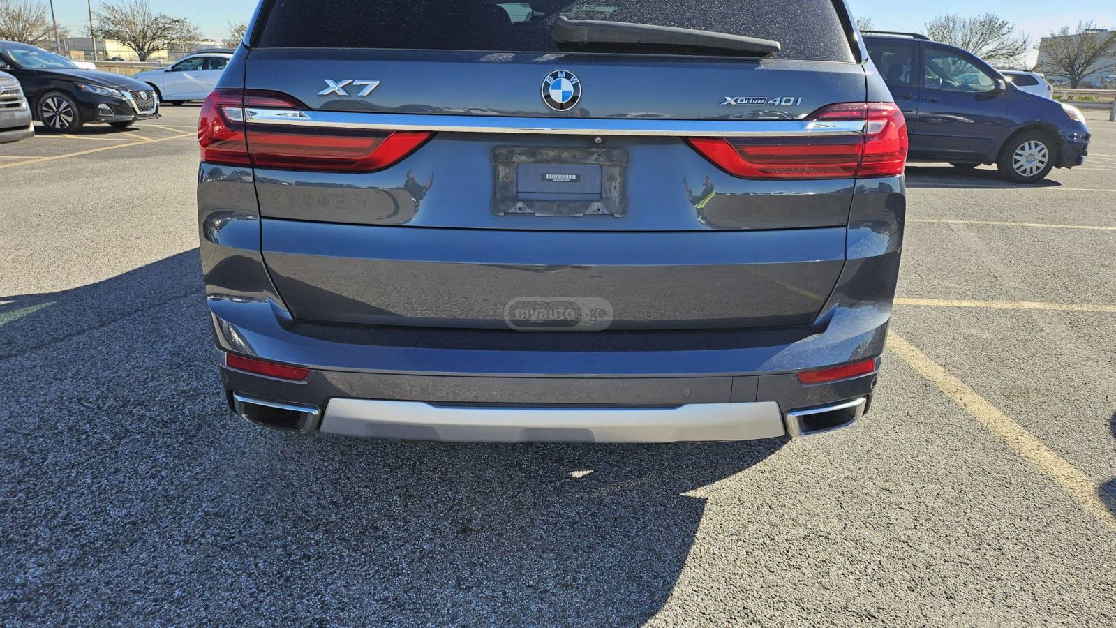 BMW X7 - фото 12