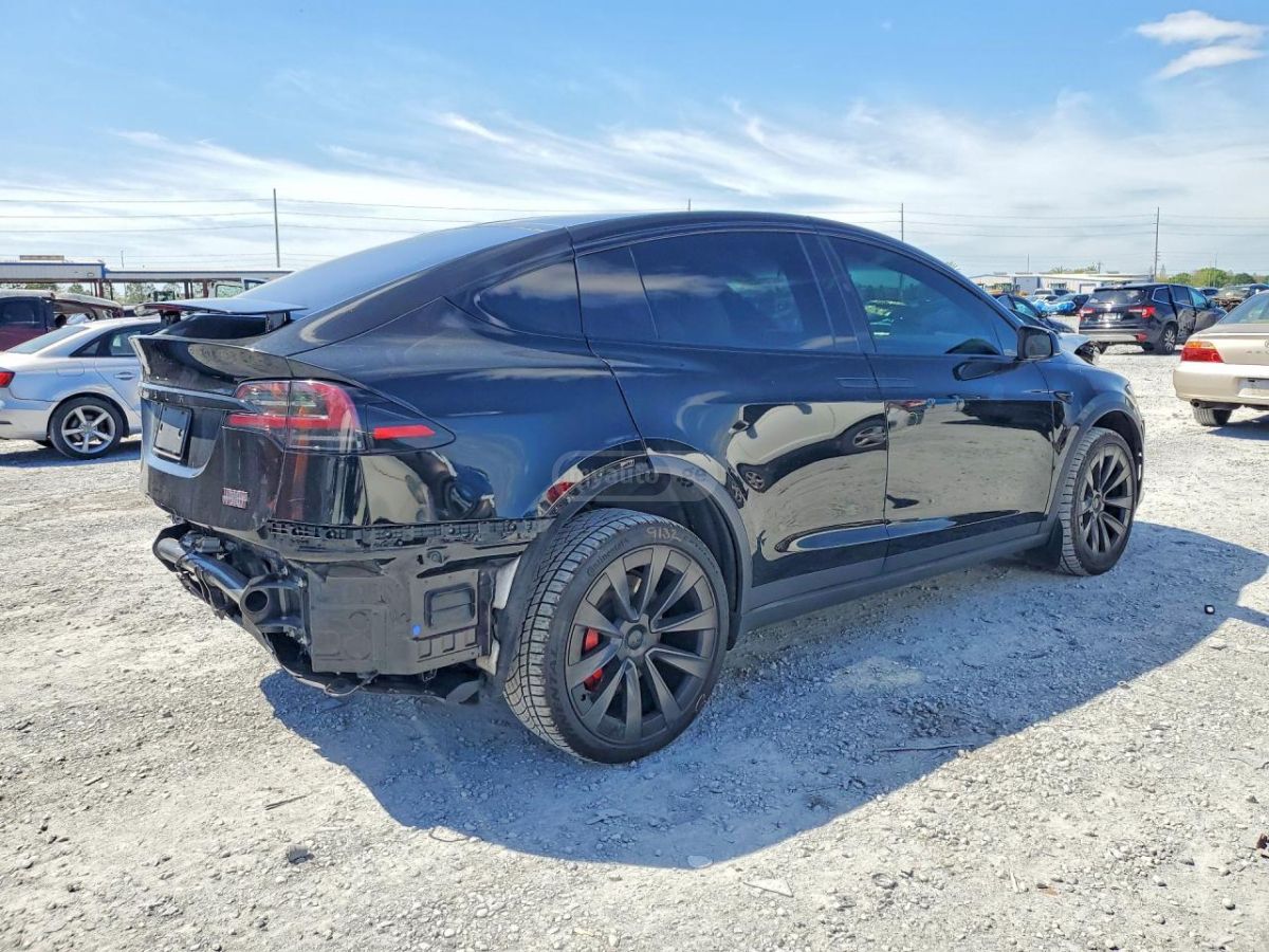 Tesla Model X - фото 4