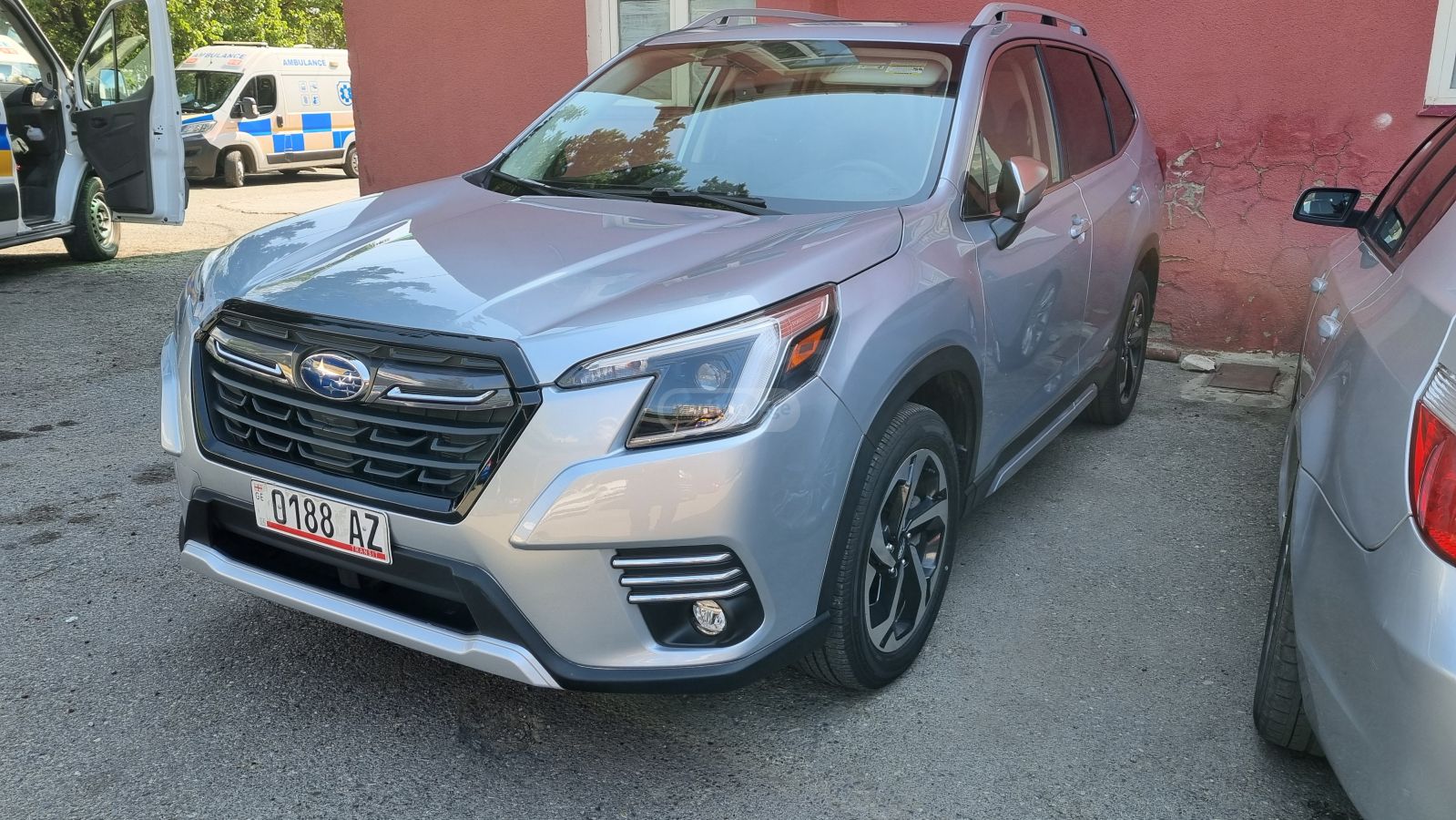 Subaru Touring 4dr All-Wheel Drive CV — миниатюра 11