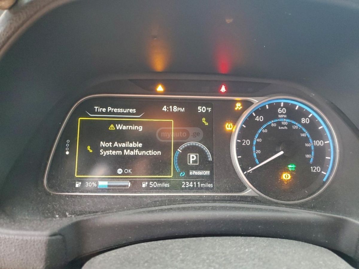 Nissan Leaf 2024 — миниатюра 9