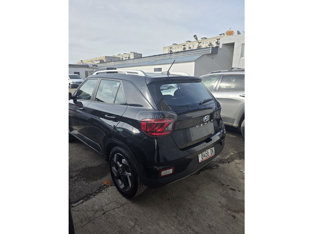 Hyundai SEL 4dr Front-Wheel Drive CVT — миниатюра 6