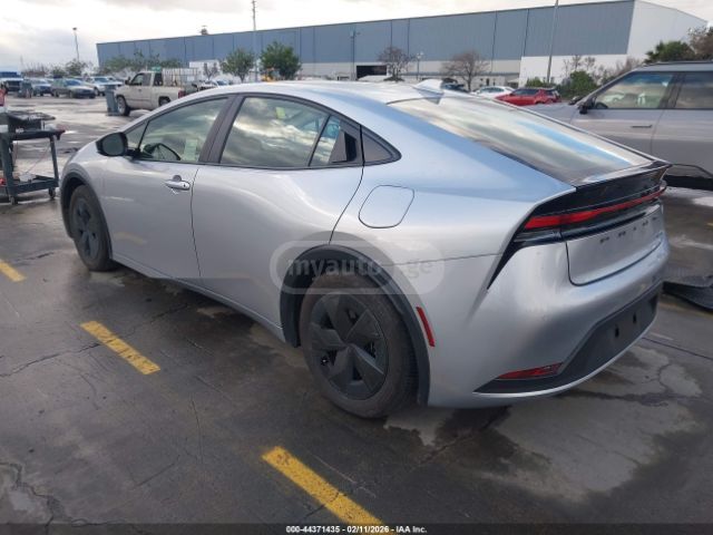 Toyota Prius 2025 — миниатюра 3