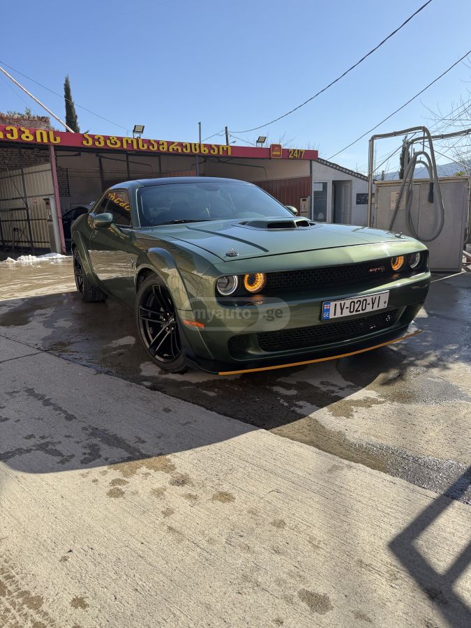 Dodge Challenger - фото 5