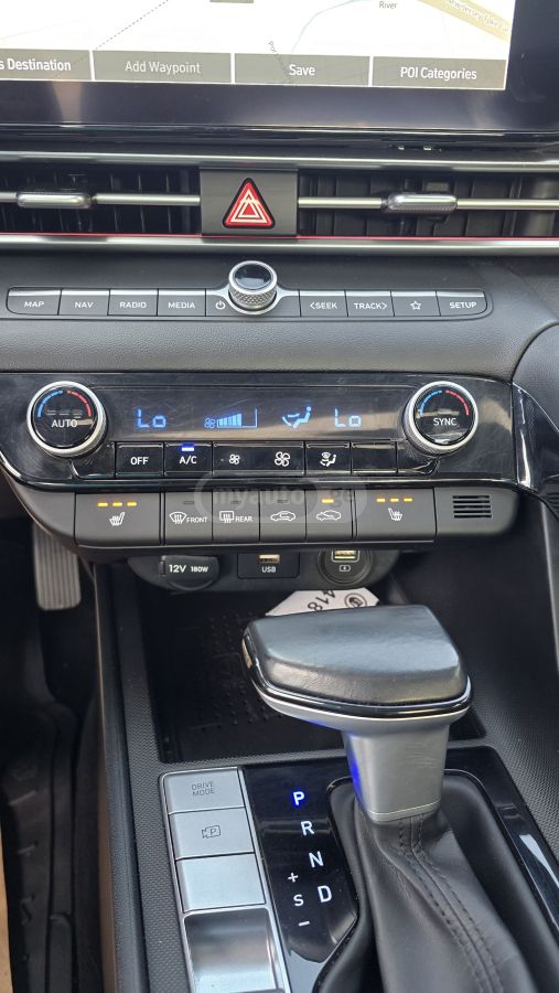 Hyundai Limited 4dr Sedan — миниатюра 14