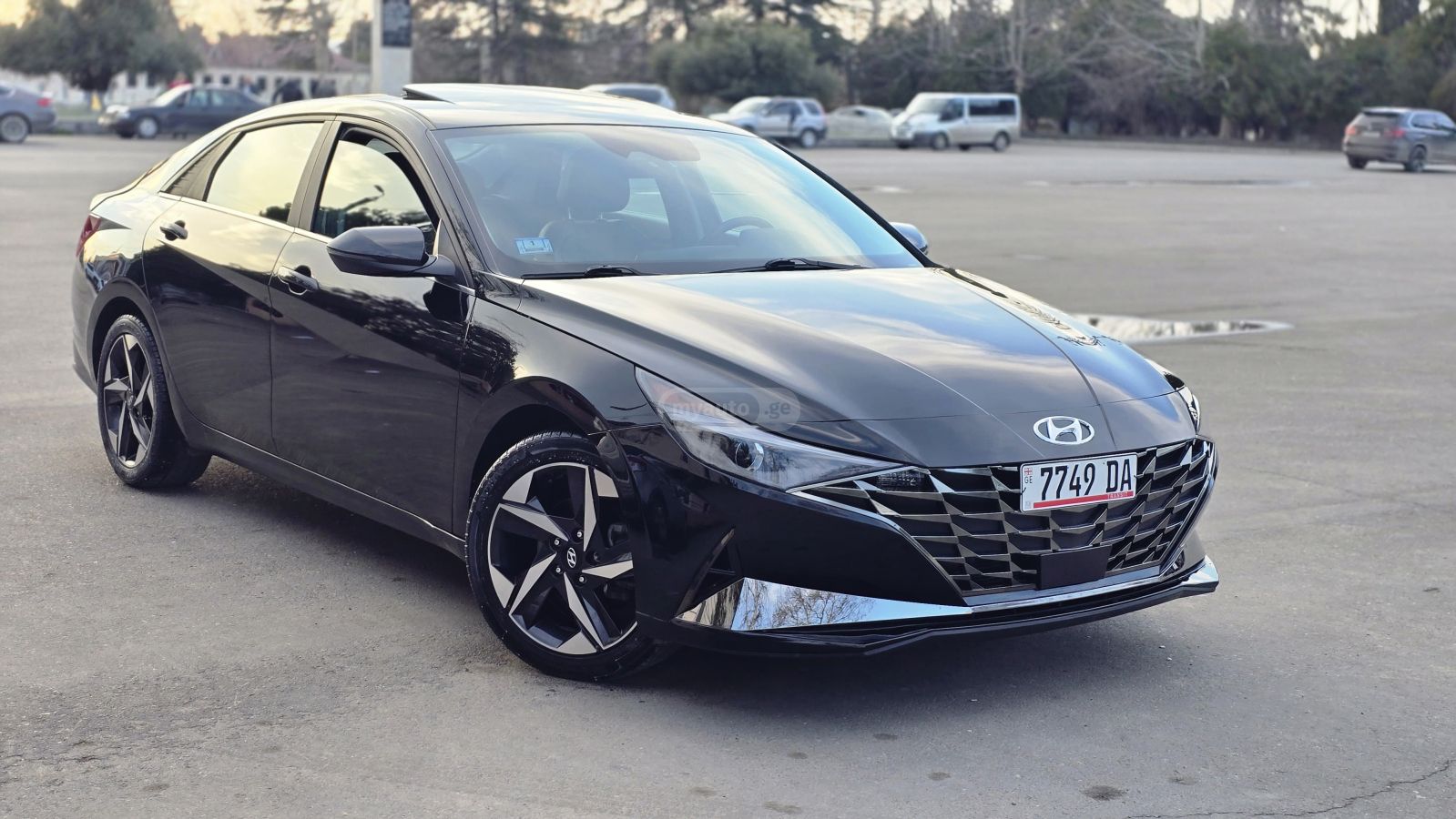 Hyundai Limited 4dr Sedan — миниатюра 2