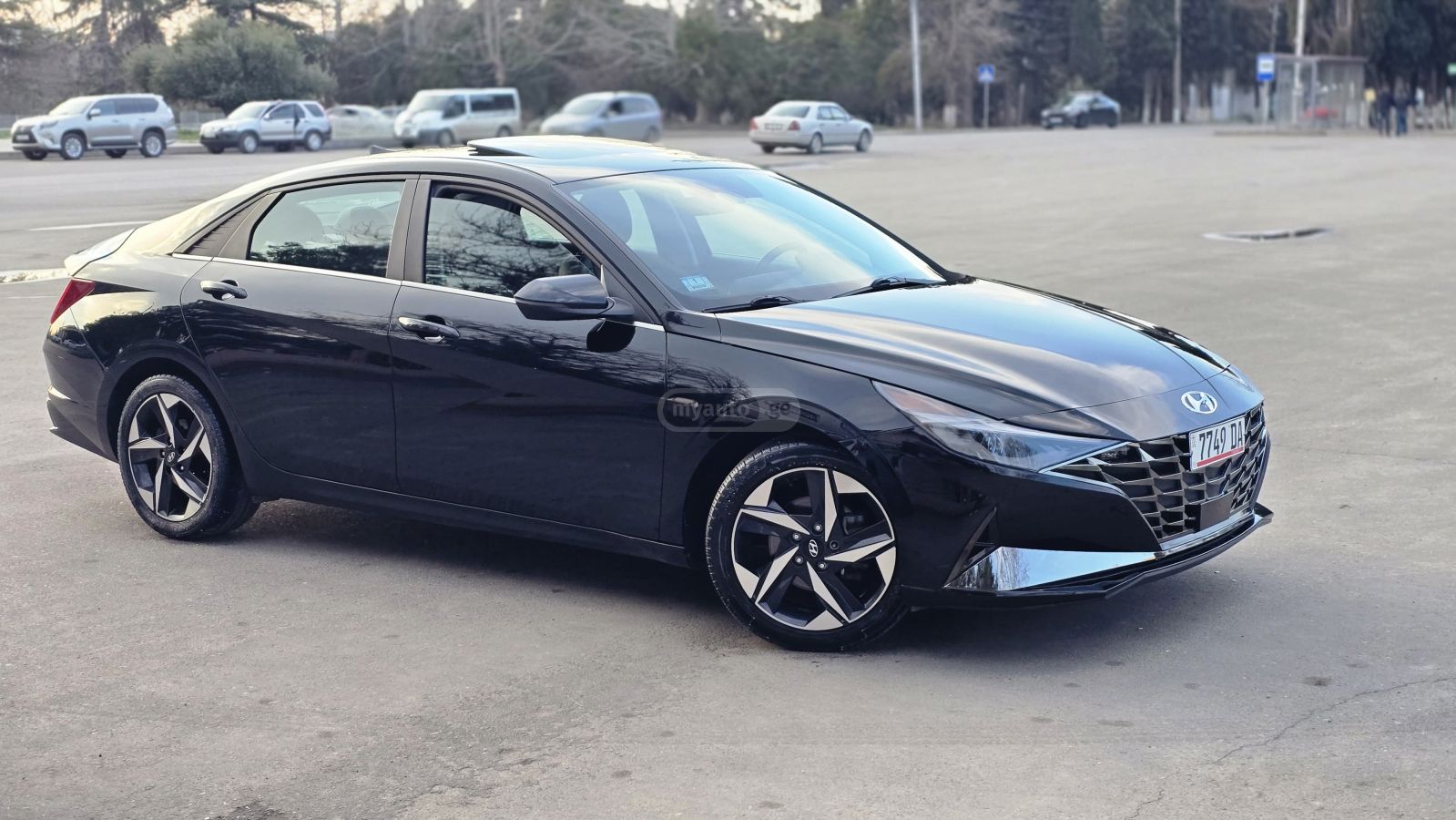 Hyundai Limited 4dr Sedan — миниатюра 3