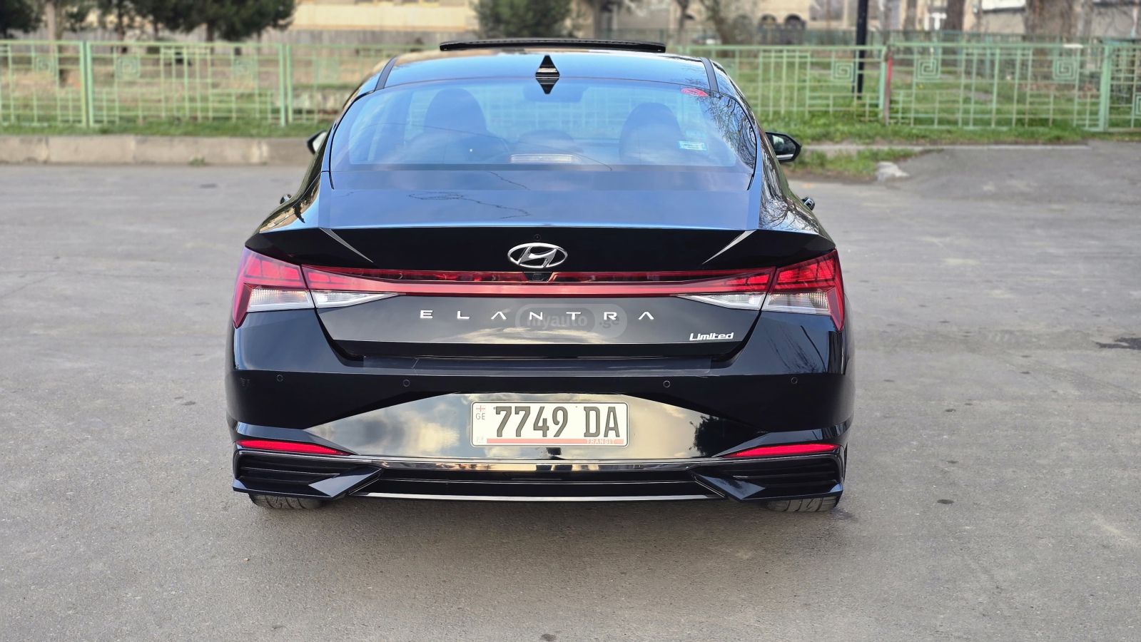 Hyundai Limited 4dr Sedan — миниатюра 6