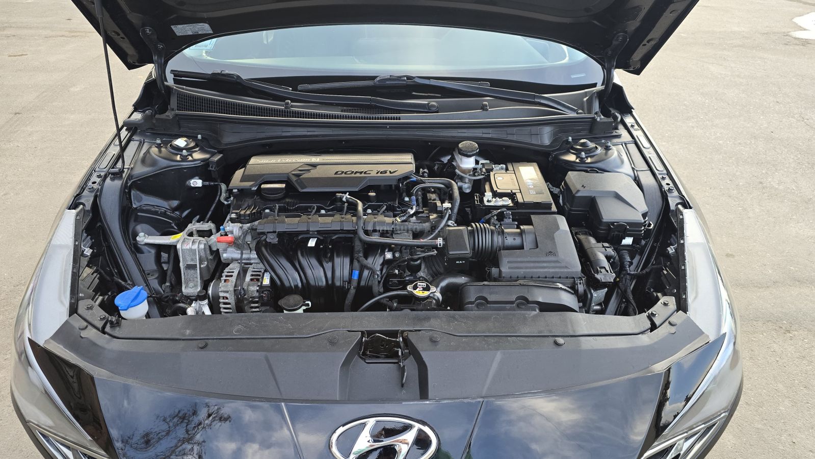 Hyundai Limited 4dr Sedan — миниатюра 9