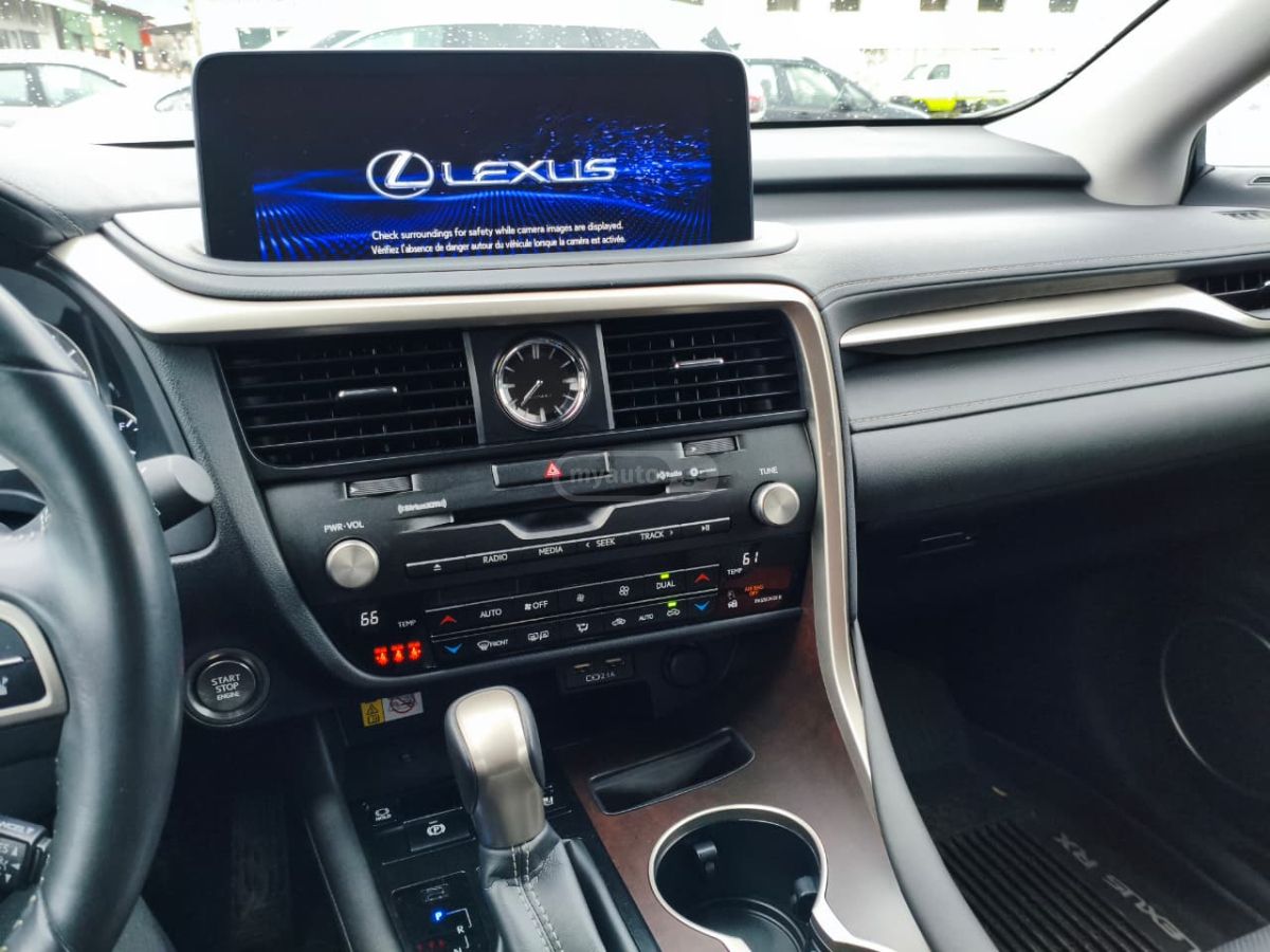 Lexus RX 350 - фото 12
