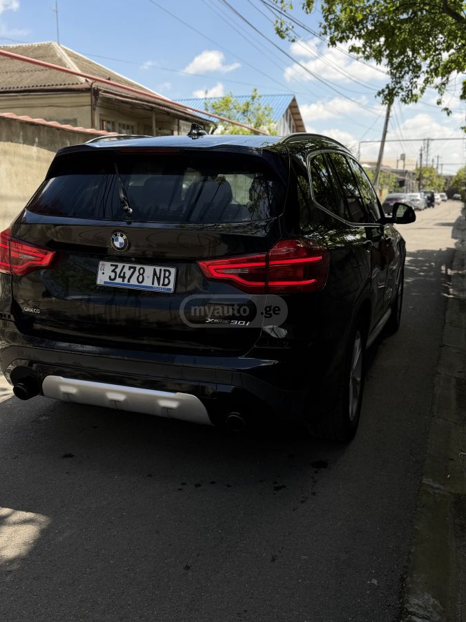 BMW X3 - фото 6