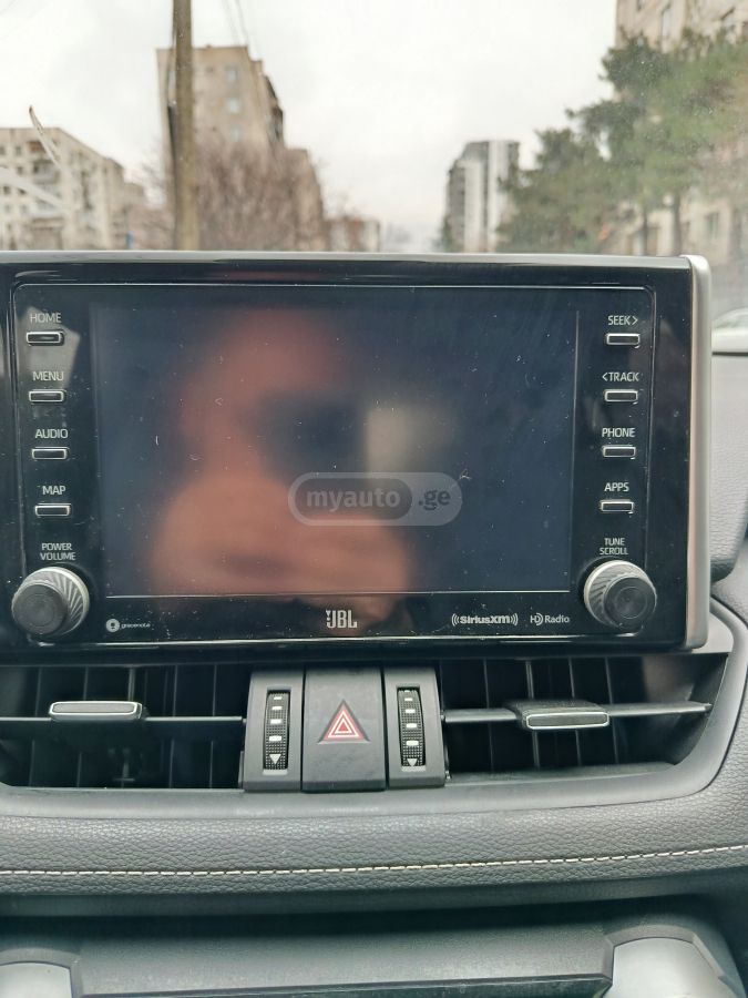 Toyota RAV 4 - фото 3