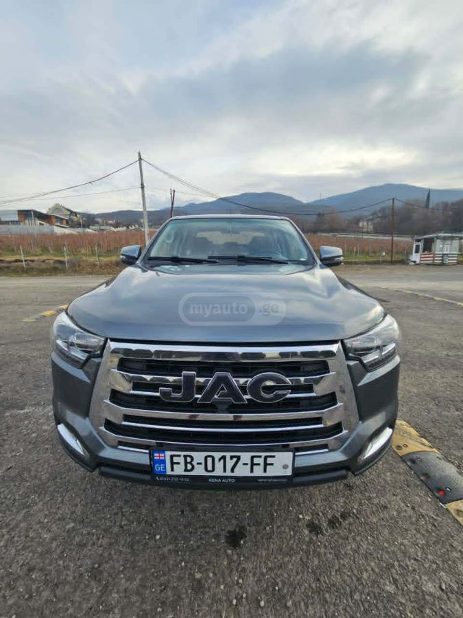 JAC T8 - фото 4