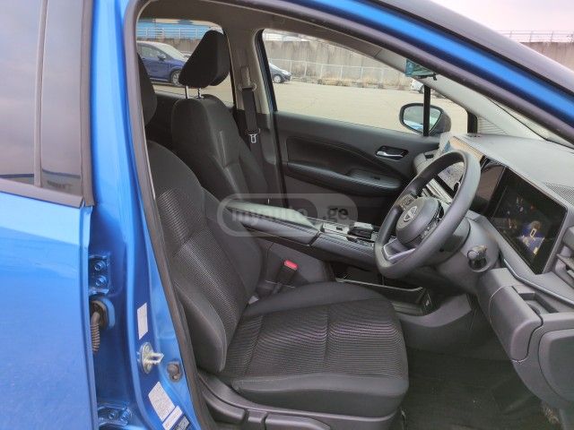 Nissan Note - фото 9