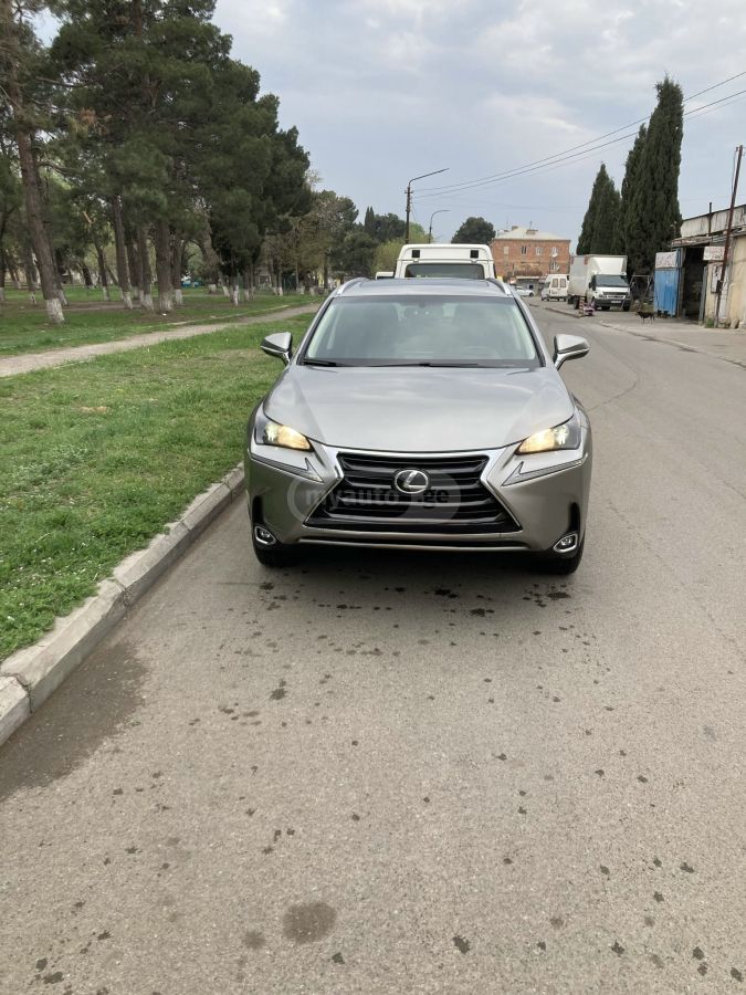 Lexus NX 200 - фото 4