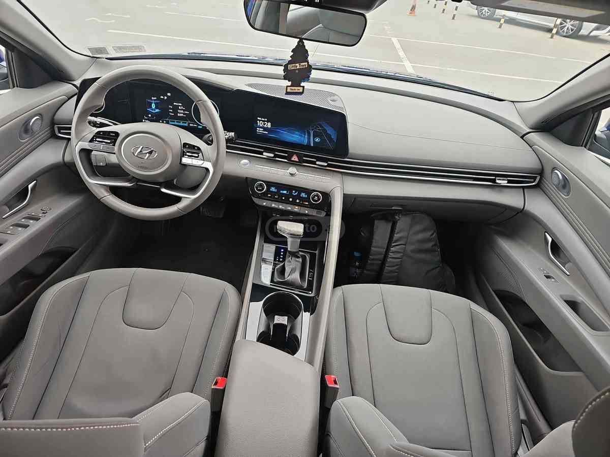 Hyundai Hyundai Elantra — миниатюра 9