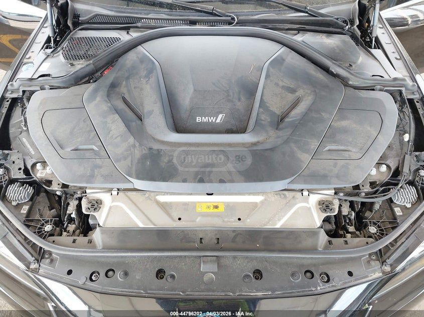 BMW i4 - фото 10