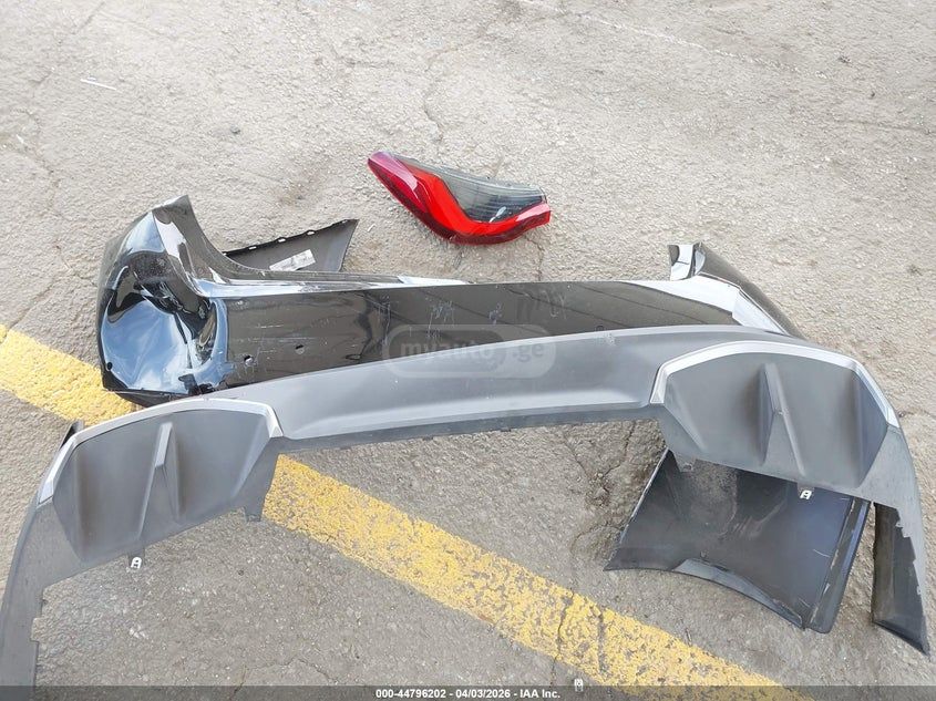 BMW i4 - фото 12