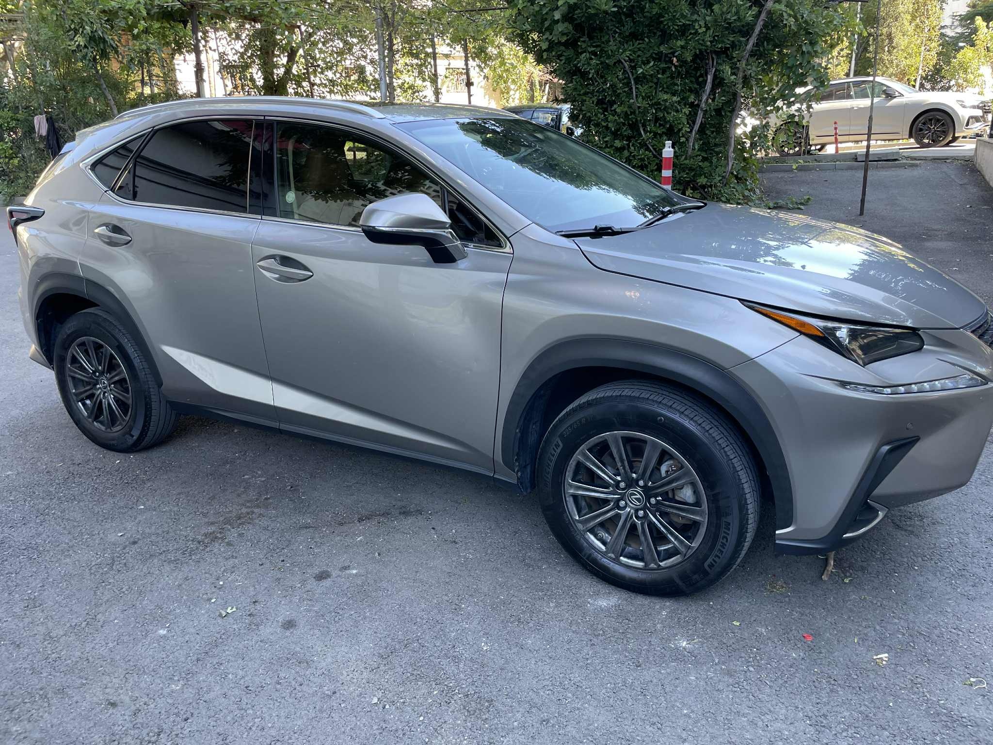 Lexus NX 300 - фото 2
