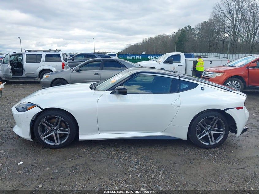 Nissan 370 Z 2024 — миниатюра 14