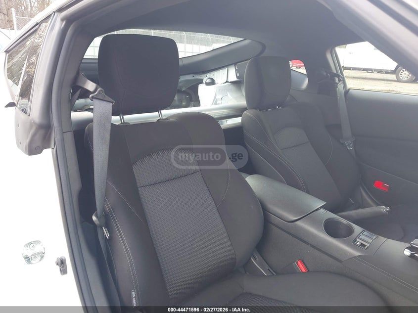 Nissan 370 Z 2024 — миниатюра 8