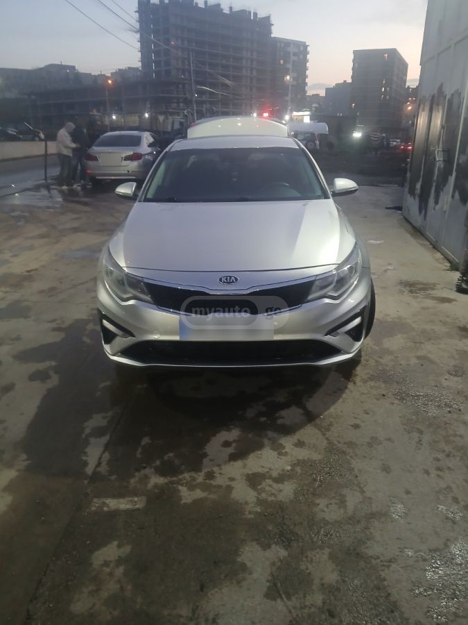 Kia Optima - фото 1
