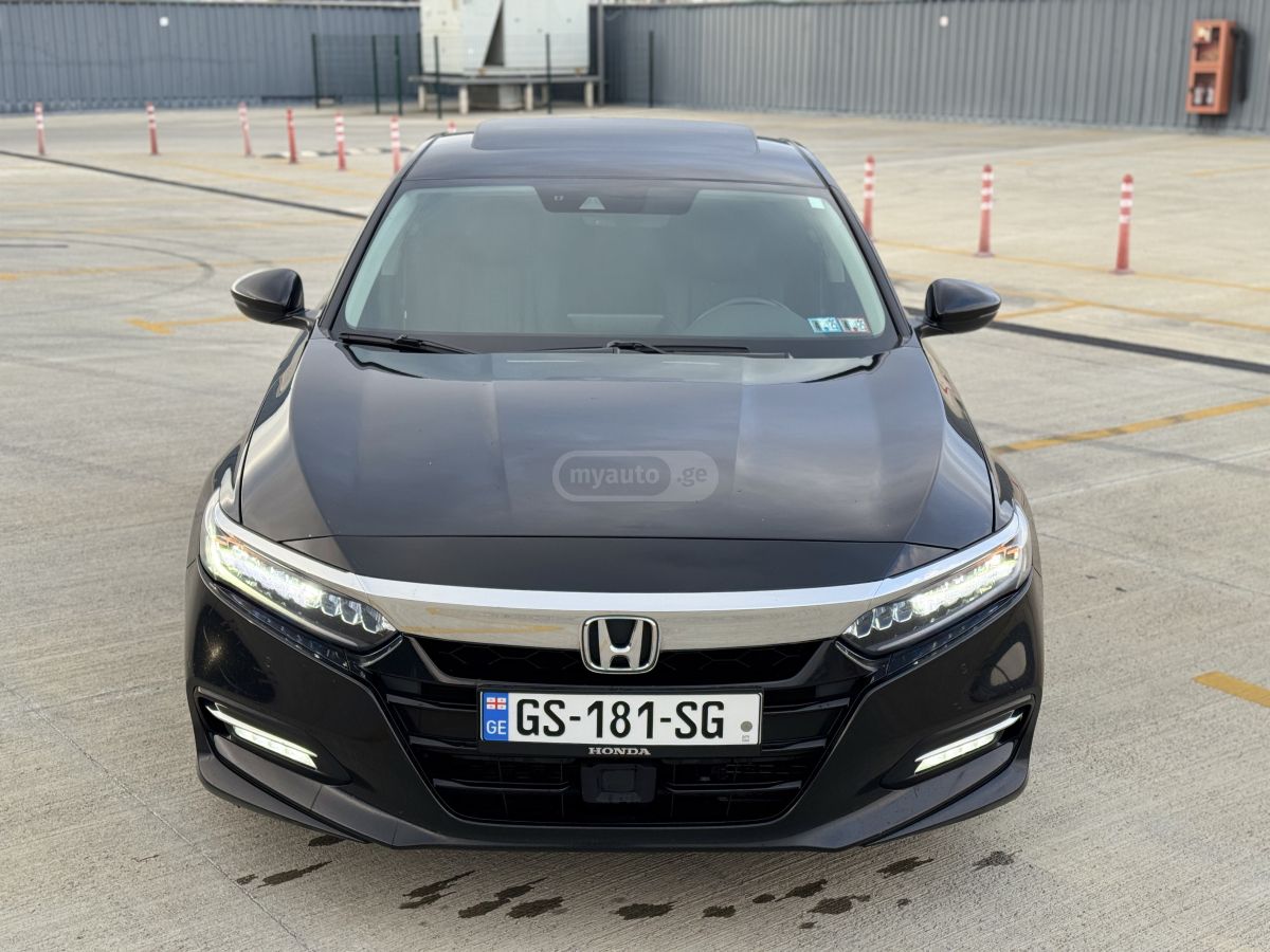 Honda Accord - фото 1