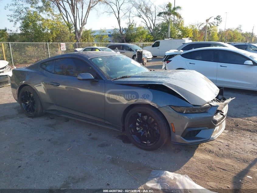 Ford Mustang 2025 — миниатюра 1