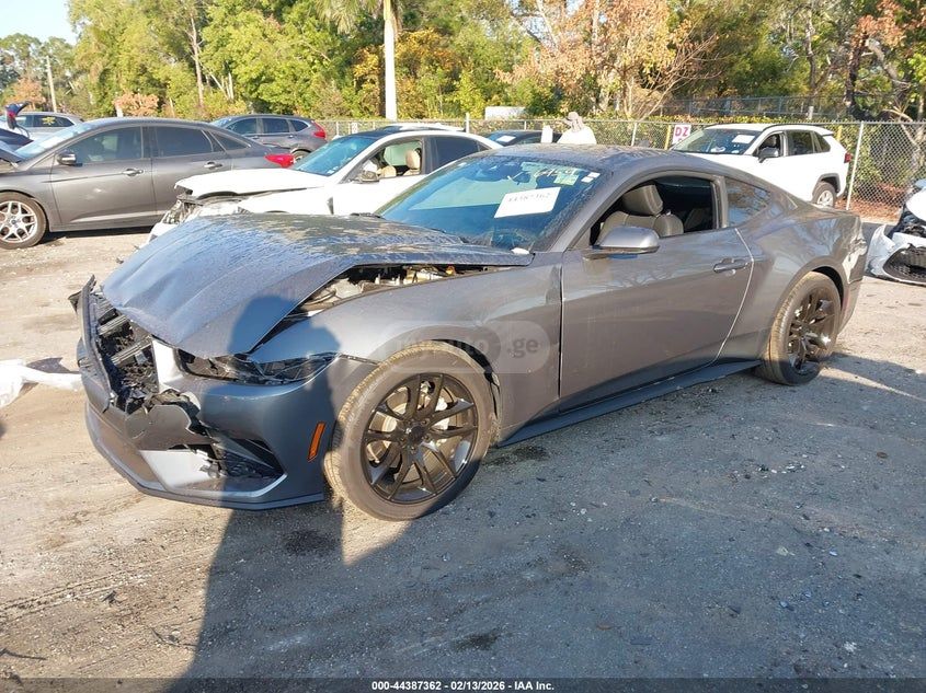 Ford Mustang 2025 — миниатюра 2