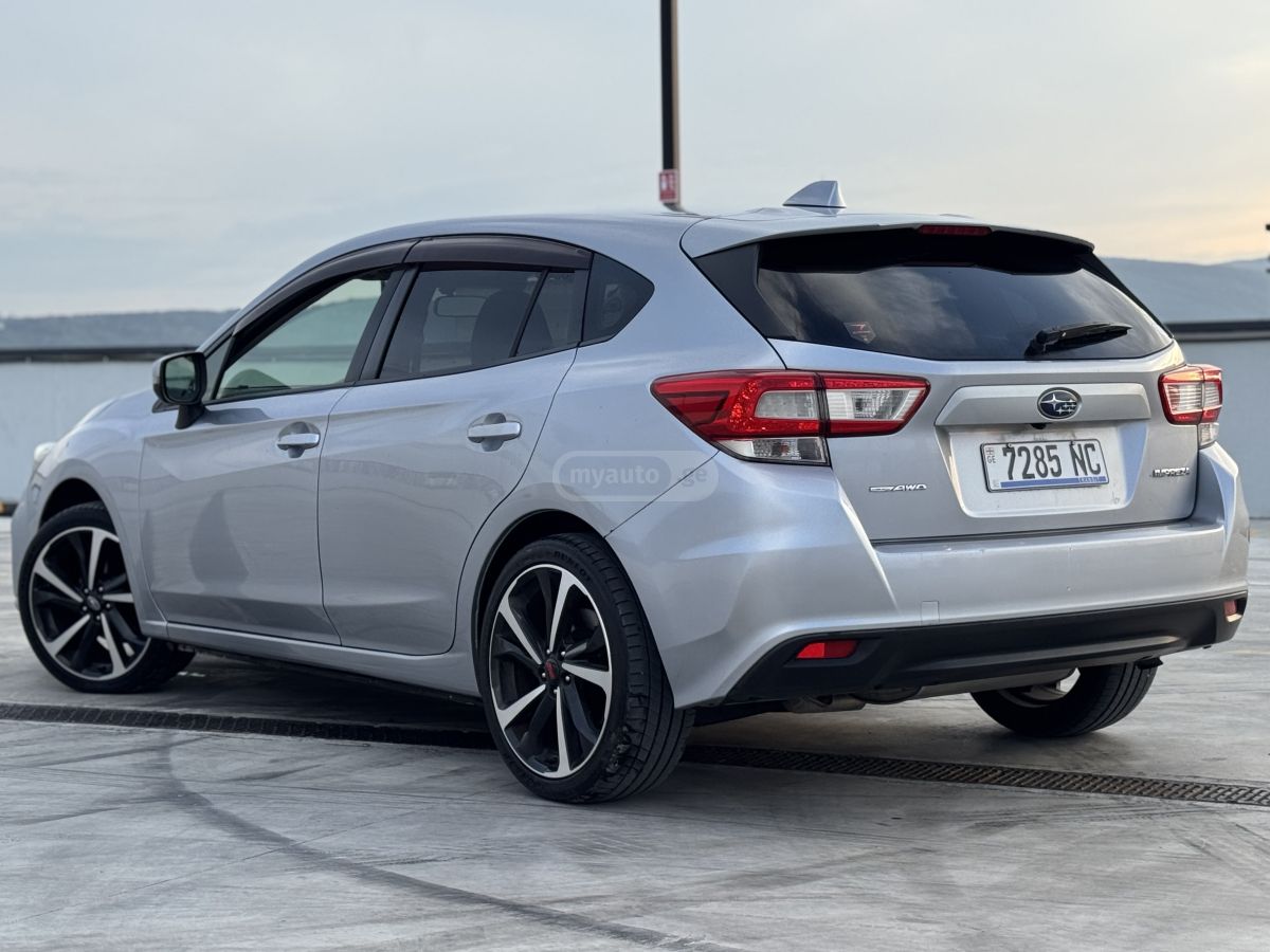 Subaru Impreza - фото 4