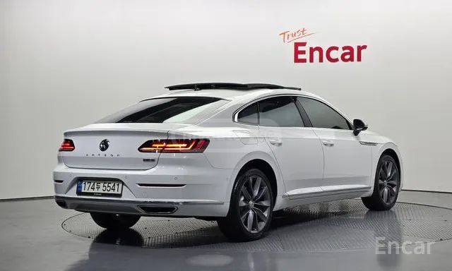 Volkswagen Arteon - фото 2