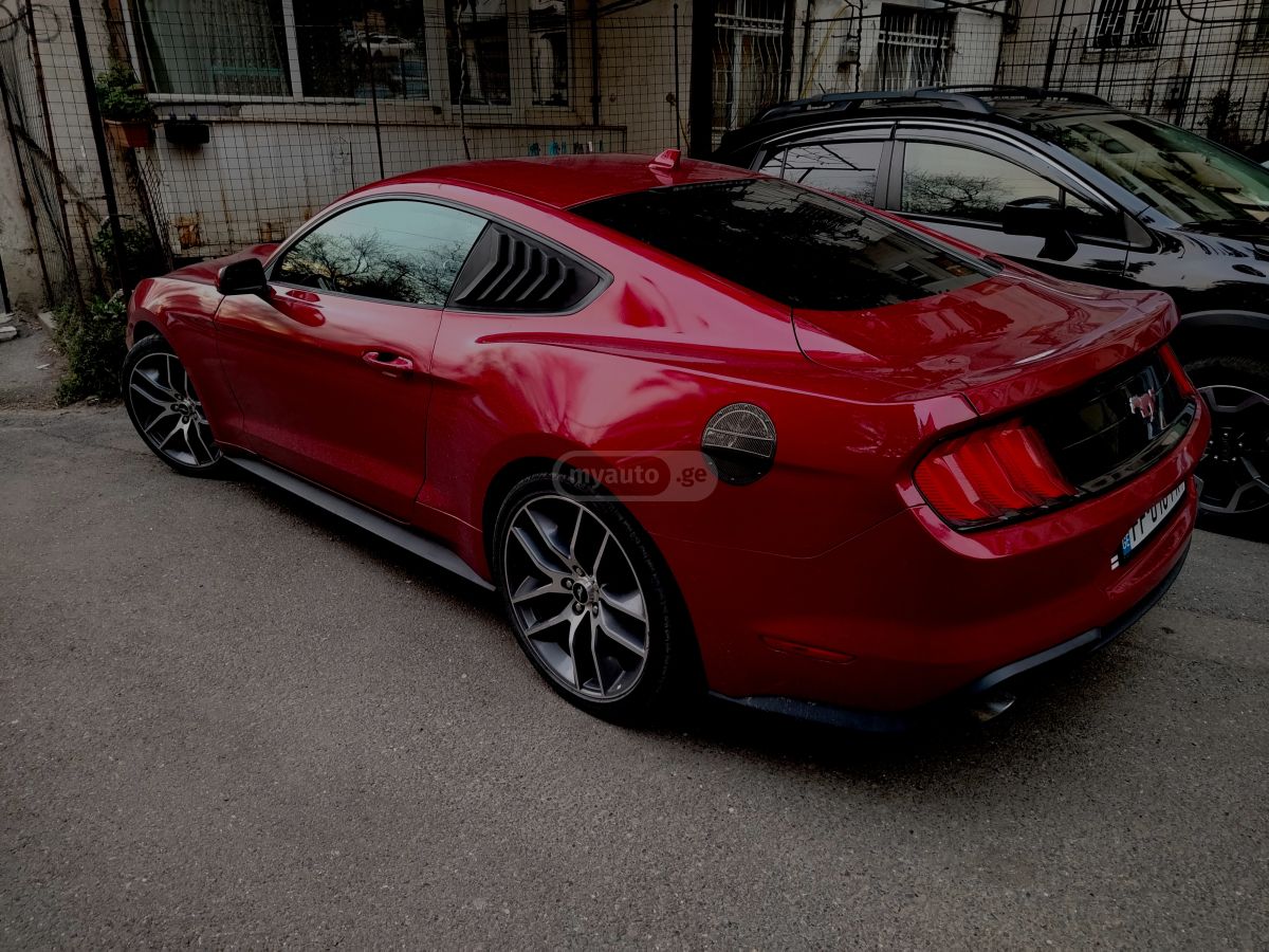 Ford Mustang - фото 13
