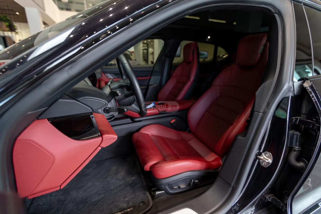 Porsche Cross Turismo 4S — миниатюра 8