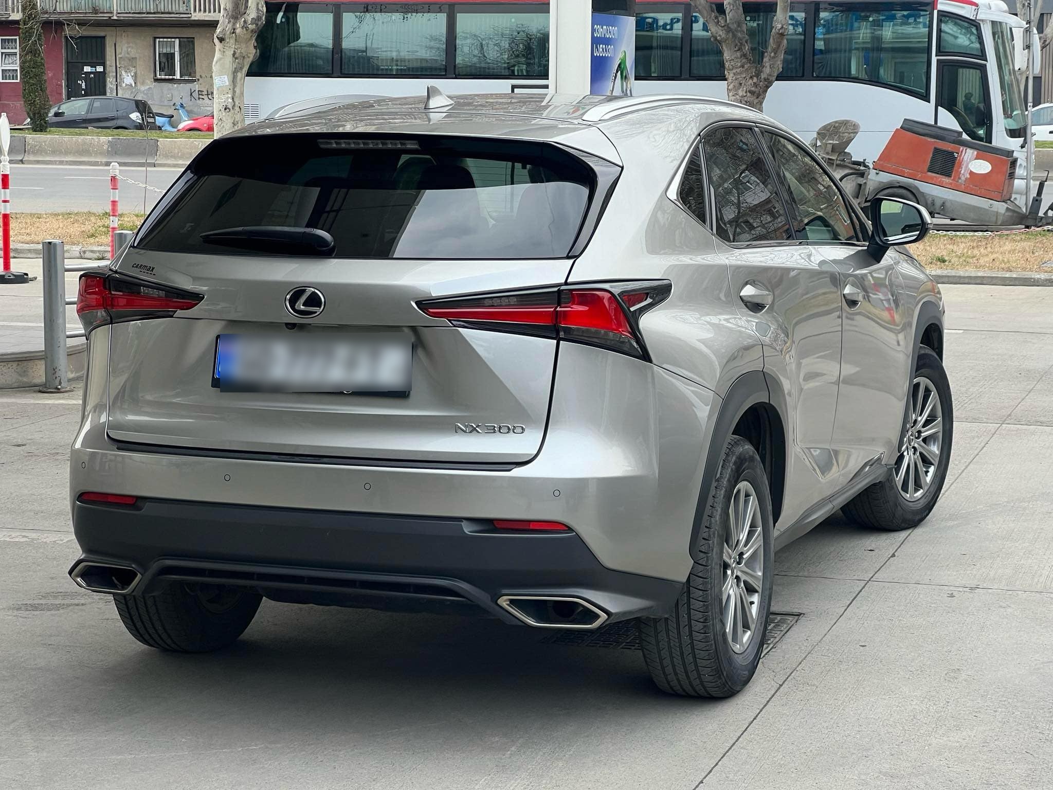 Lexus NX 300 - фото 5