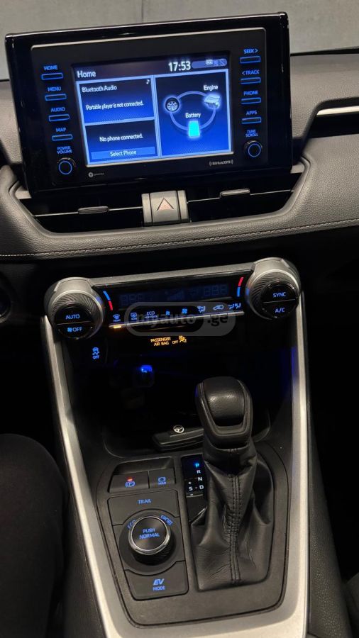 Toyota RAV 4 - фото 13