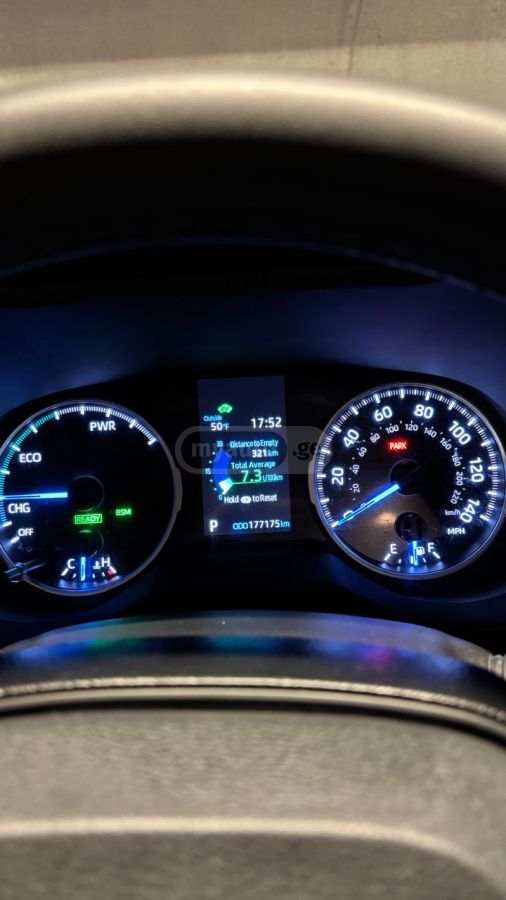 Toyota RAV 4 - фото 14