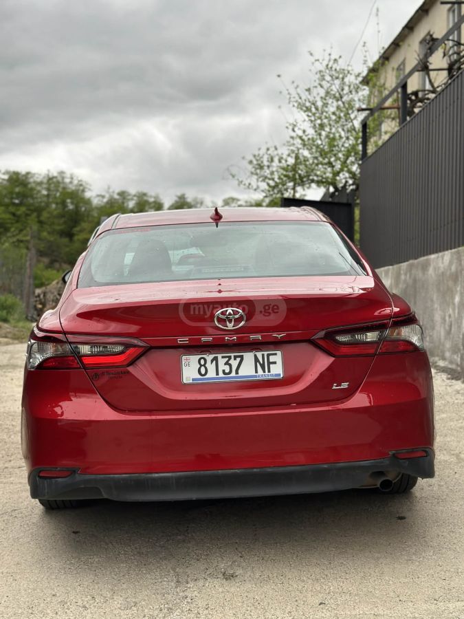 Toyota Camry - фото 9