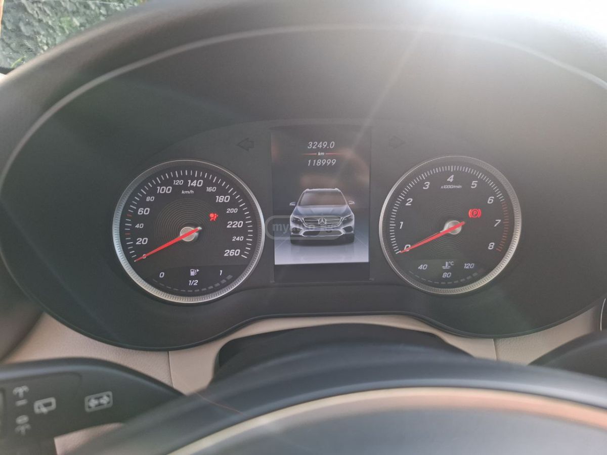 Mercedes-Benz GLC 250 - фото 4