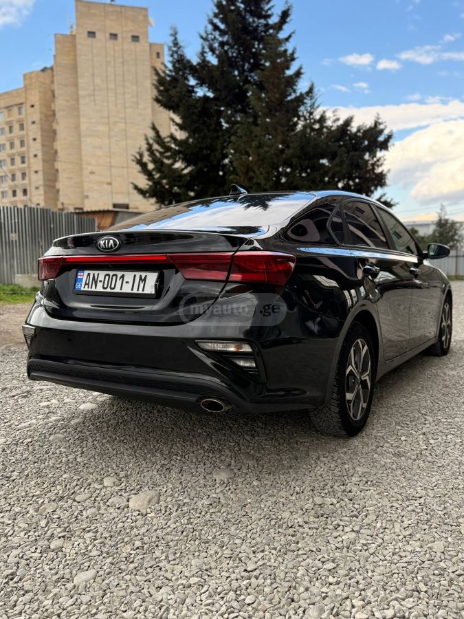 Kia Forte - фото 4