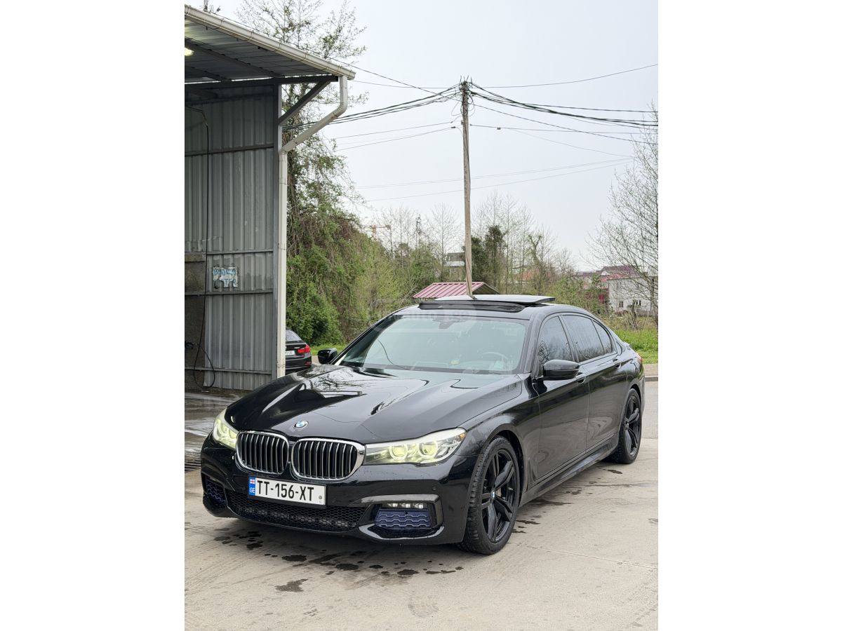 BMW 740 - фото 1