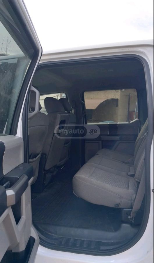 Ford F-150 - фото 2