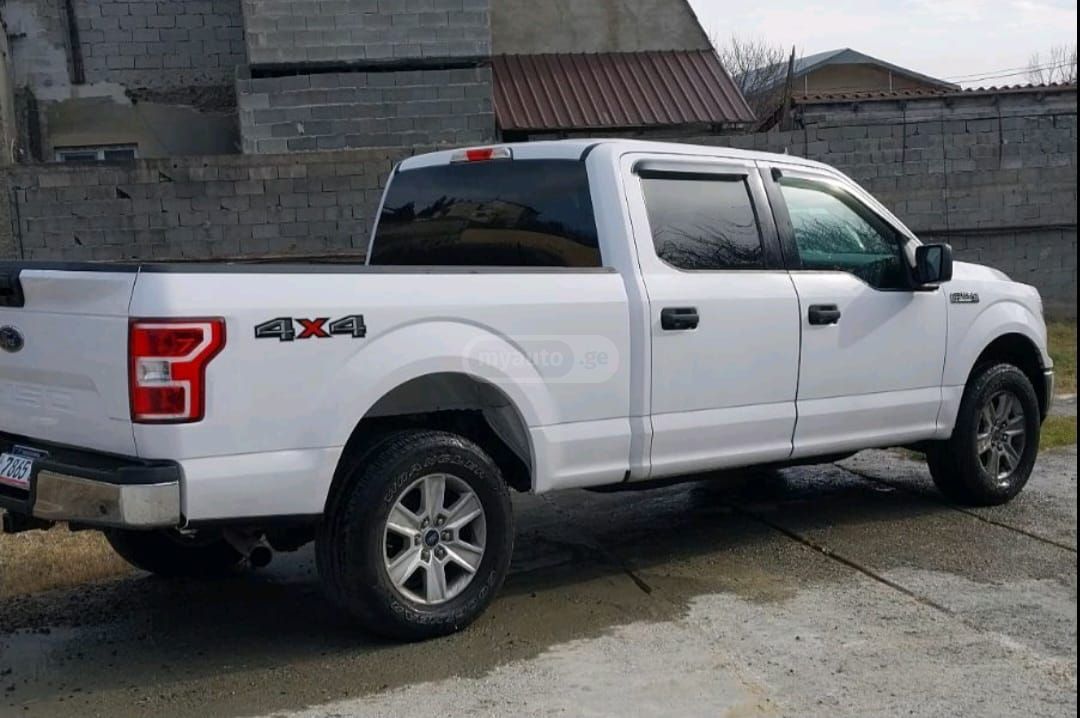Ford F-150 - фото 8