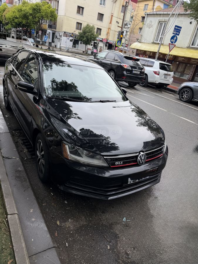 Volkswagen Jetta - фото 3