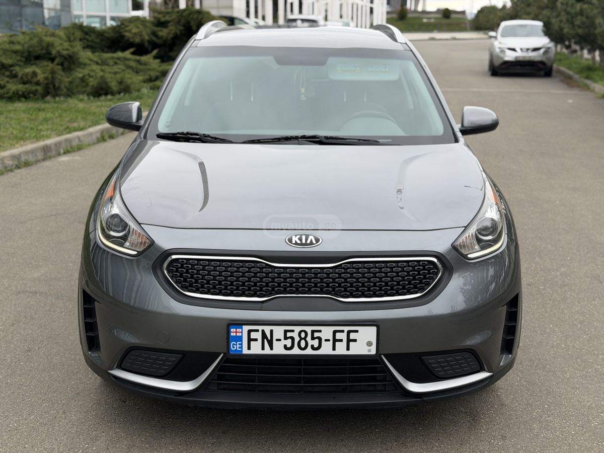 Kia Niro - фото 8