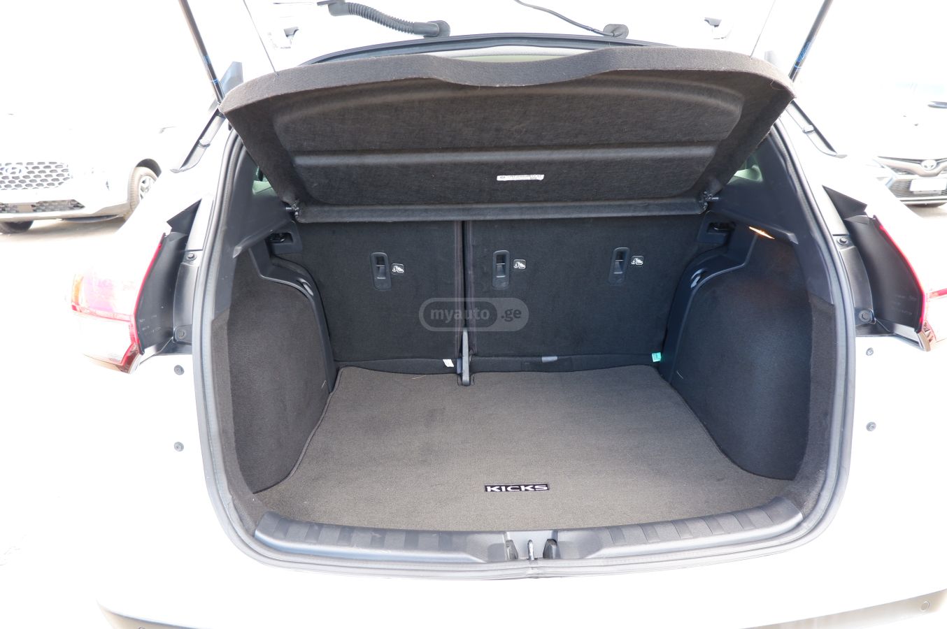 Nissan Kicks - фото 8